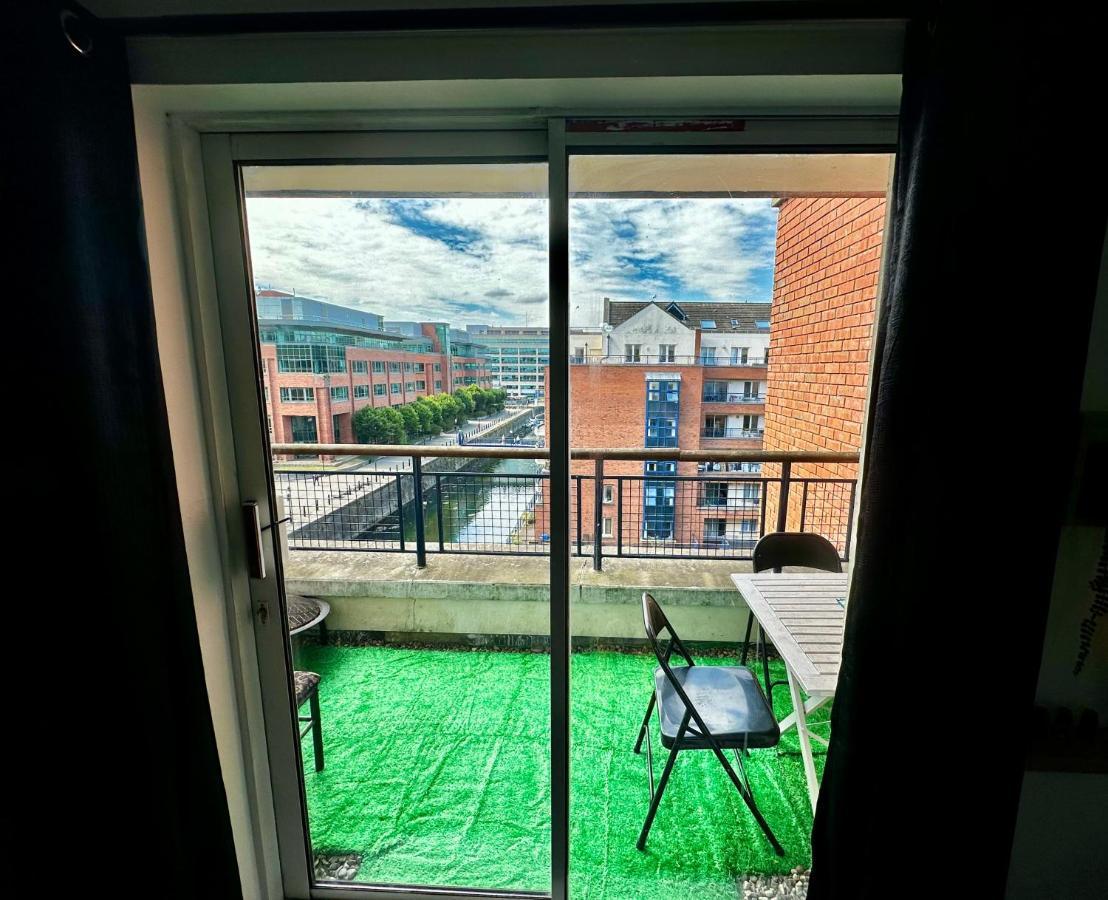 Customhouse Balcony View, Dublin 1 Hotel ภายนอก รูปภาพ